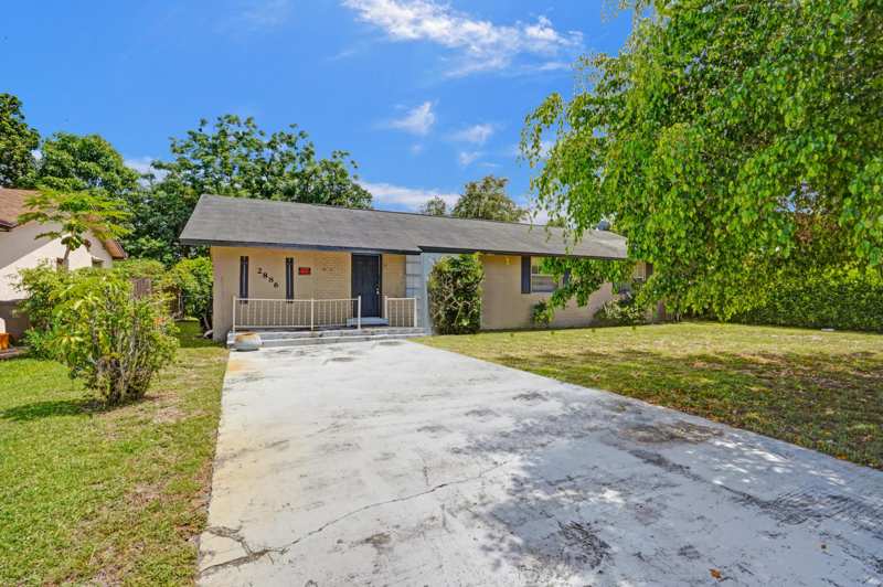 3 bedroom Single Family Residence at 2886 Floral Road, Floral Park Lantana, Lake Worth — photo 1