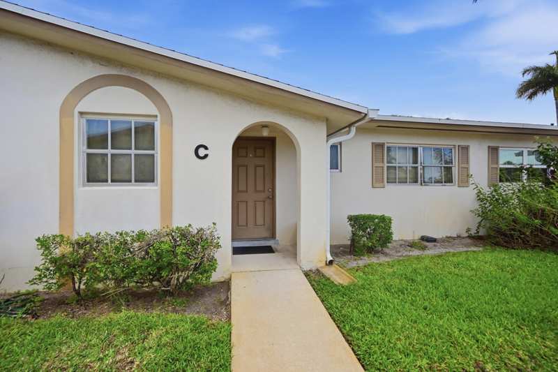 2 bedroom Villa at 2680 Barkley Drive #C, Cresthaven Villas 8 Condo, West Palm Beach — photo 1