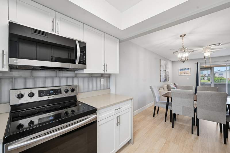 2 bedroom Villa at 2680 Barkley Drive #C, Cresthaven Villas 8 Condo, West Palm Beach — photo 5