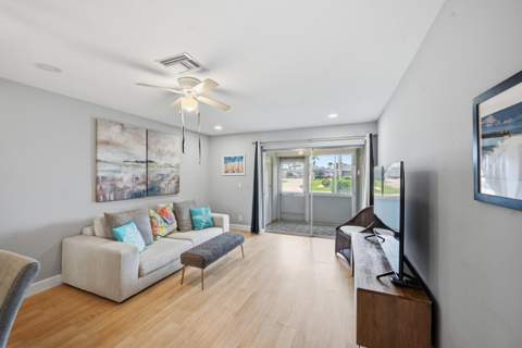 2680 Barkley Drive #C, West Palm Beach FL - photo 8 of 30
