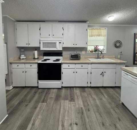 15146 Aguila Avenue, Fort Pierce FL - photo 10 of 41