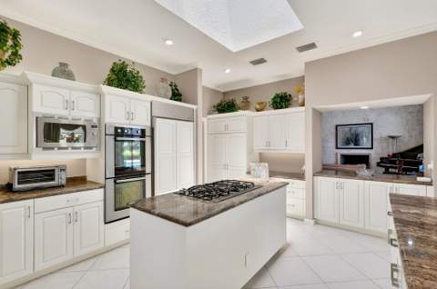 6711 SE Barrington Drive, Stuart FL - photo 23 of 73