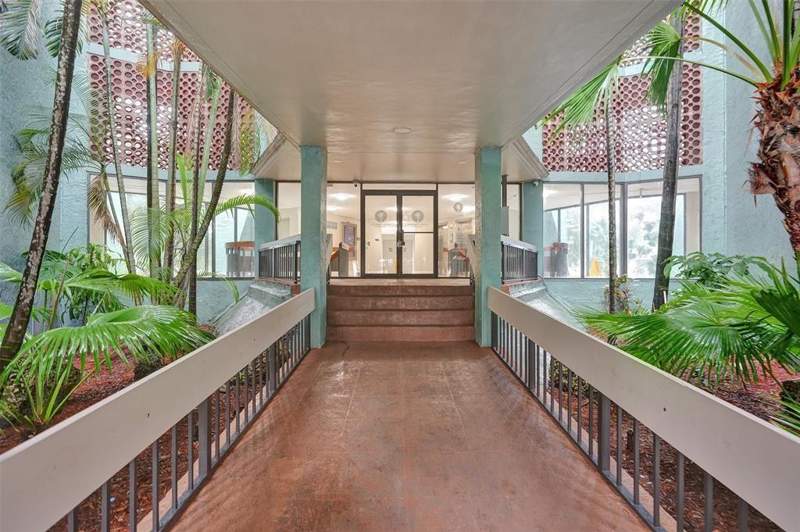 3 bedroom Condominium at 4222 Inverrary Boulevard #4116, Inverrary Gardens Condo I, Lauderhill — photo 5