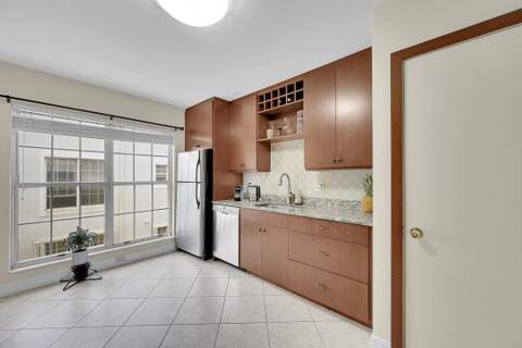 6245 Old Court Road #202, Boca Raton FL - photo 12 of 41