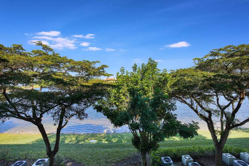 2 bedroom Condominium at 13355 SW 16th Court #309 E, Ivanhoe East At Century Village, Pembroke Pines — photo 2
