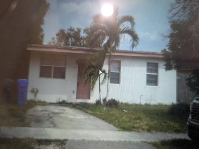 3751 SW 46th Avenue, home for sale in West Park