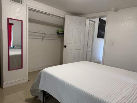 1117 SW 22nd Avenue, Fort Lauderdale FL - photo 12 of 28