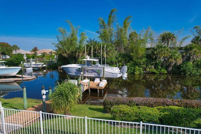 4 bedroom Single Family Residence at 479 SW Lost River Road, Lost River Manors, Stuart — photo 4