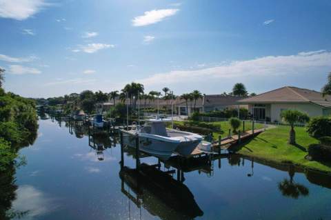 479 SW Lost River Road, Stuart FL - photo 8 of 51