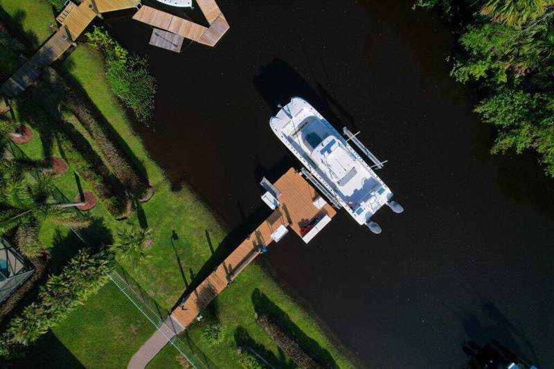 4 bedroom Single Family Residence at 479 SW Lost River Road, Lost River Manors, Stuart — photo 3