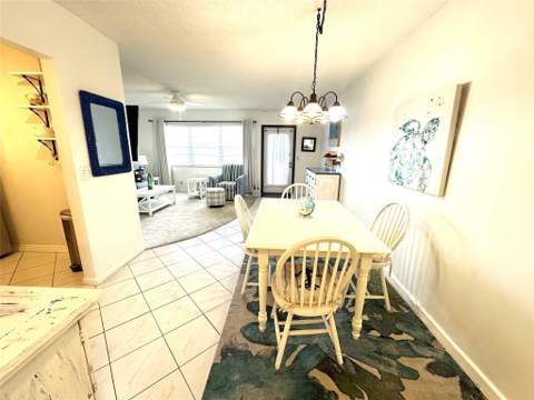 131 Oakridge J, Deerfield Beach FL - photo 6 of 60