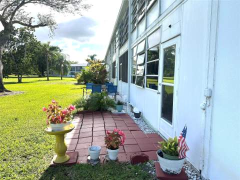 131 Oakridge J, Deerfield Beach FL - photo 21 of 60
