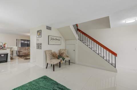 4003 W Woodscape Drive #2-k, Miramar FL - photo 15 of 40