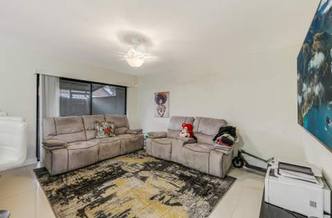 4003 W Woodscape Drive #2-k, Miramar FL - photo 12 of 40