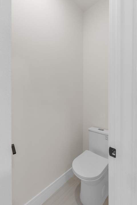 6997 NW 30th Terrace #D, Fort Lauderdale FL - photo 23 of 62