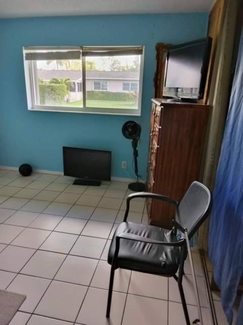 2569 Dudley Drive #D, West Palm Beach FL - photo 15 of 21