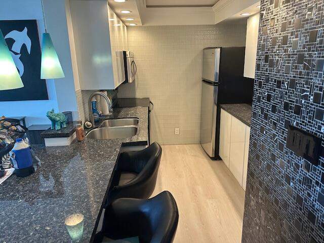 1 bedroom Condominium at 531 N Ocean Boulevard #903, Silver Thatch Atlantic Plaza, Pompano Beach — photo 5