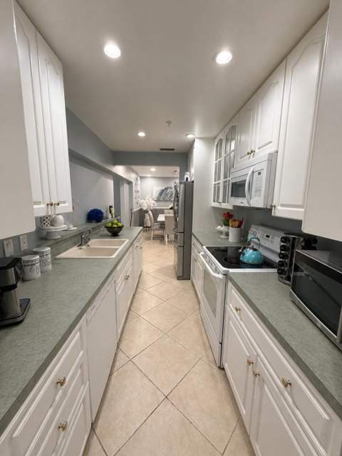 435 SE Asbury Lane, Port St. Lucie FL - photo 8 of 18