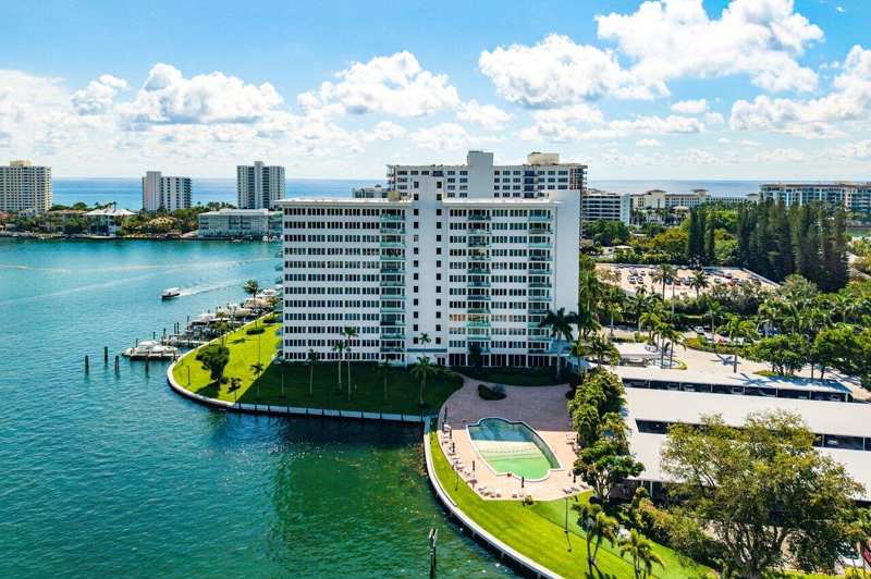 1 bedroom Condominium at 701 E Camino Real #Apt 9g, Boca Inlet Condo, Boca Raton — photo 1