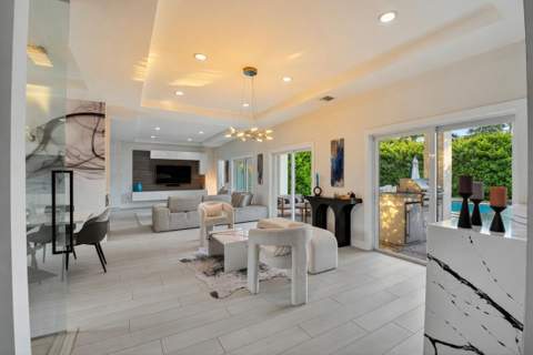 1044 NW 6th Drive, Boca Raton FL - photo 11 of 47