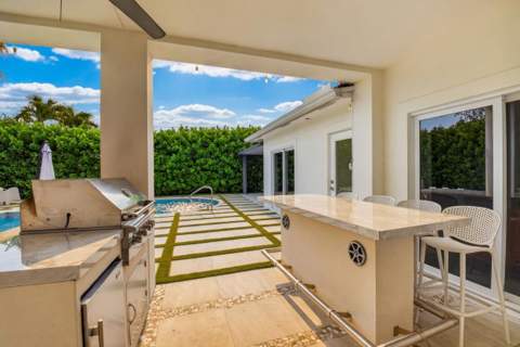 1044 NW 6th Drive, Boca Raton FL - photo 21 of 47