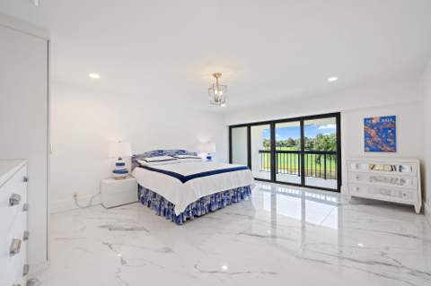 2435 Presidential Way #H, West Palm Beach FL - photo 23 of 76