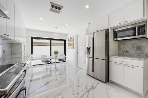 2435 Presidential Way #H, West Palm Beach FL - photo 19 of 76