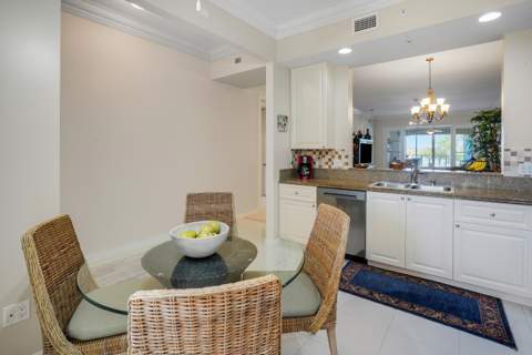 36 Harbour Isle Drive #205, Fort Pierce FL - photo 17 of 55