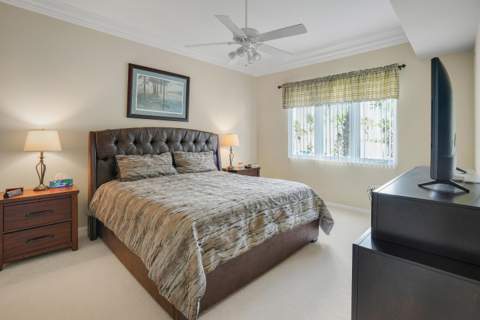 36 Harbour Isle Drive #205, Fort Pierce FL - photo 19 of 55