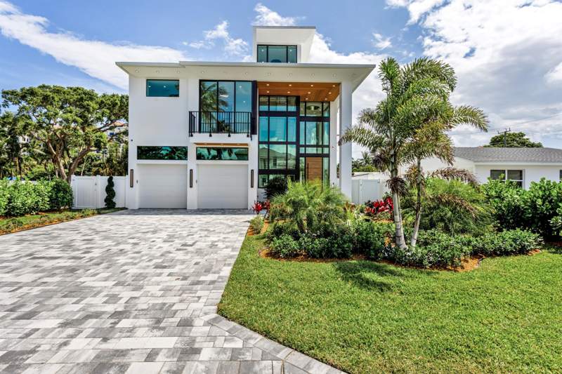 5 bedroom Single Family Residence at 310 NE 2nd Street, Kings Court, Boca Raton — photo 3