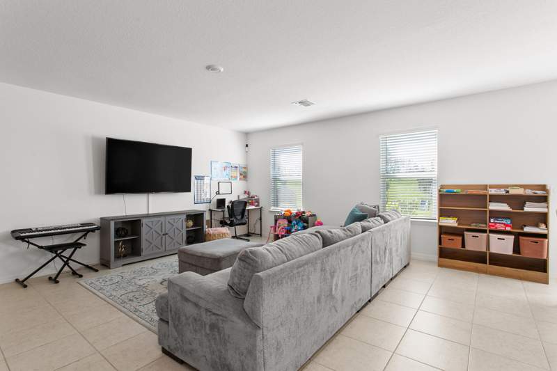 4 bedroom Single Family Residence at 10930 SW Vasari Way, Verano South Pud 1 - Pod C - Plat No. 3, Port St. Lucie — photo 4