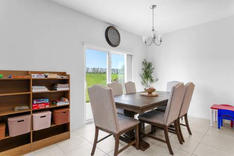 10930 SW Vasari Way, Port St. Lucie FL - photo 6 of 41