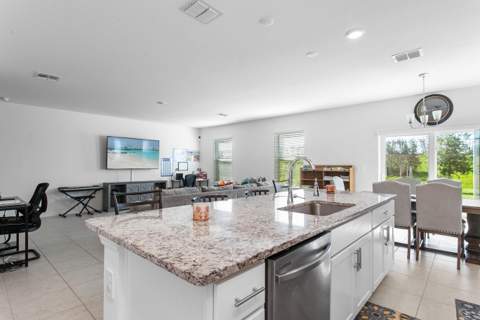 10930 SW Vasari Way, Port St. Lucie FL - photo 11 of 41