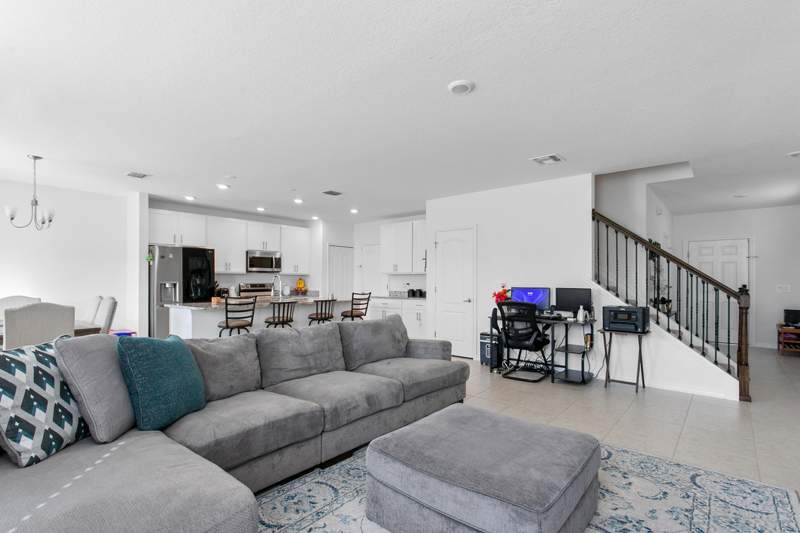 4 bedroom Single Family Residence at 10930 SW Vasari Way, Verano South Pud 1 - Pod C - Plat No. 3, Port St. Lucie — photo 3