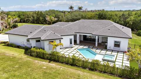 179 SE Via Terra Bella, Port St. Lucie FL - photo 9 of 61