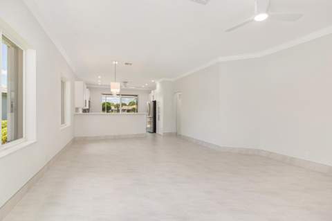 9119 Bay Point Circle, West Palm Beach FL - photo 18 of 68