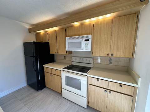 5718 57th Way, West Palm Beach FL - photo 15 of 50