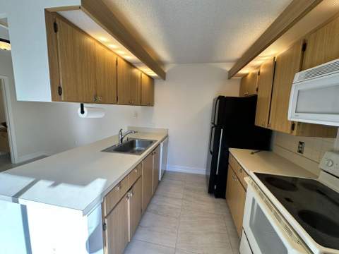 5718 57th Way, West Palm Beach FL - photo 14 of 50