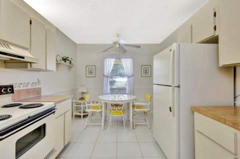 1600 SE Saint Lucie Boulevard #211, Stuart FL - photo 13 of 41