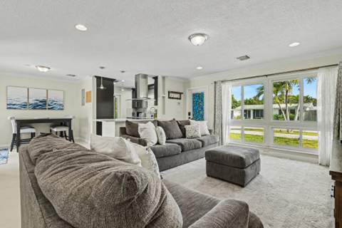 2770 NE 53rd Street, Lighthouse Point FL - photo 8 of 60