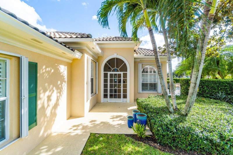 3 bedroom Single Family Residence at 8222 Dominica Place, Villagewalk Of Wellington 1, Wellington — photo 4