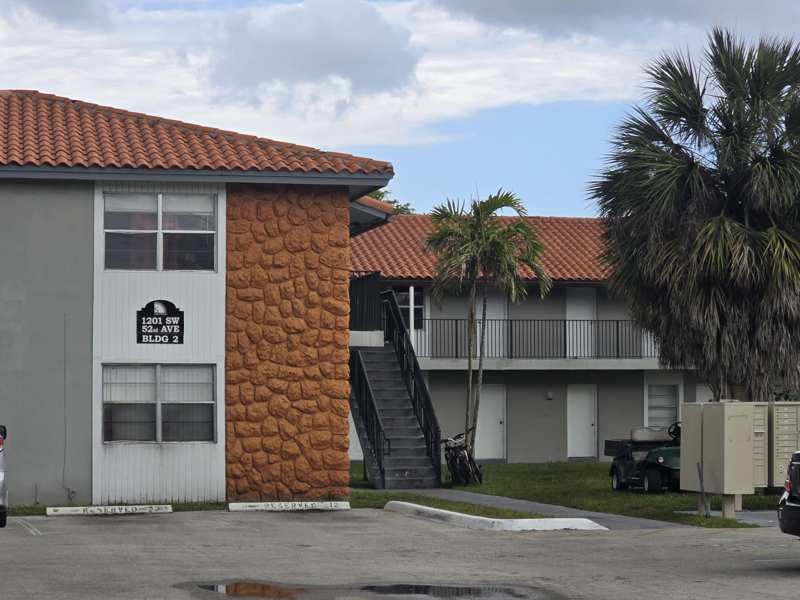 2 bedroom Condominium at 1201 SW 52nd Avenue #202-2, Silver Palms Condo, North Lauderdale — photo 1