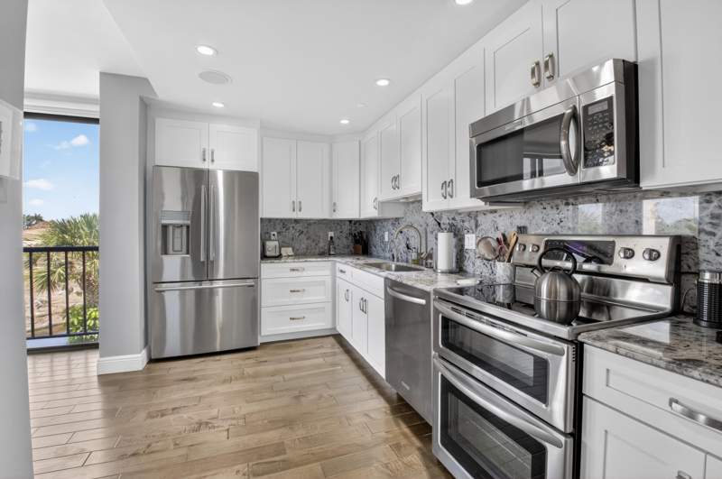 2 bedroom Condominium at 7802 Lakeside Boulevard #725, Lakewood Midrise, Boca Raton — photo 4