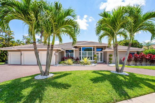 MuirheadHomes for Sale in Boynton Beach, FL