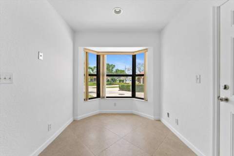 375 NW 42nd Street, Boca Raton FL - photo 11 of 28
