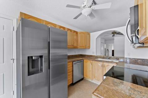 375 NW 42nd Street, Boca Raton FL - photo 14 of 28