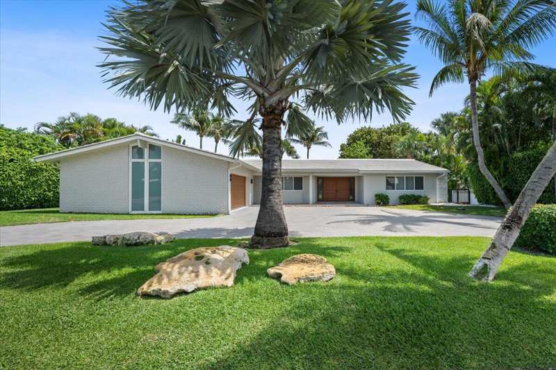 3 bedroom Single Family Residence at 2259 Ibis Isle Road, Ibis Isle, Palm Beach — photo 1