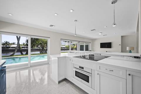 2259 Ibis Isle Road, Palm Beach FL - photo 8 of 35
