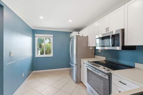 6901 SE Constitution Boulevard #102, Hobe Sound FL - photo 13 of 53