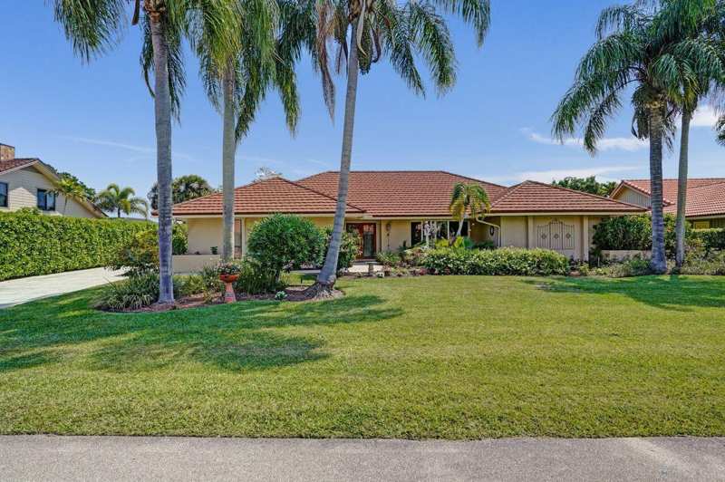 3 bedroom Single Family Residence at 7 Marlwood Lane, Marlwood, Palm Beach Gardens — photo 1